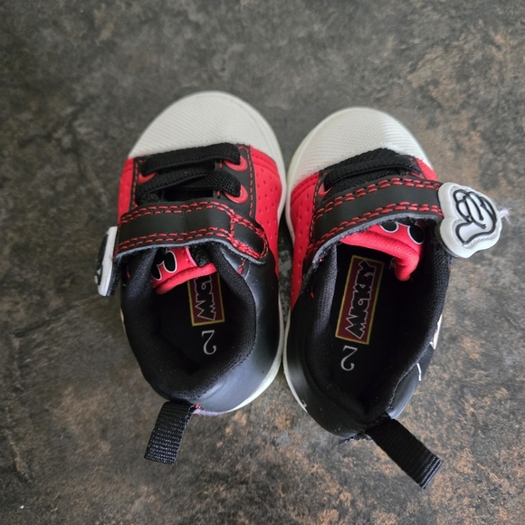 Disney Mickey Mouse Baby Red and Black Shoes - Picture 12 of 13